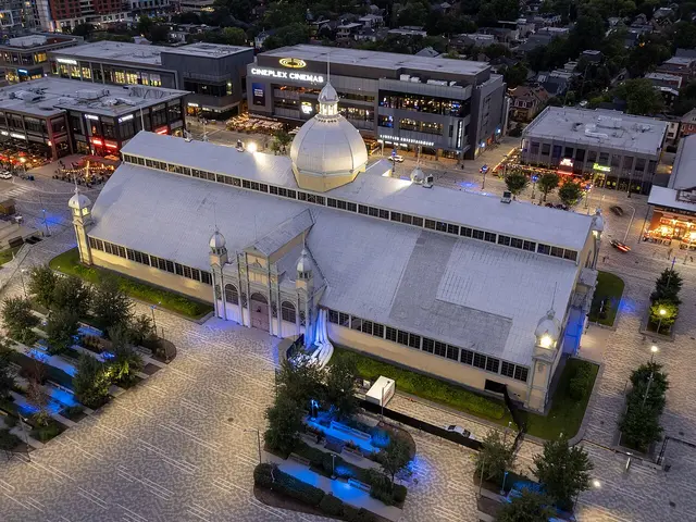 Vue aérienne du pavillon Aberdeen au parc Lansdowne à Ottawa.