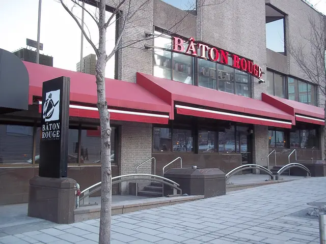 The building housing a Bâton Rouge restaurant location at Complexe Desjardins in Montreal.