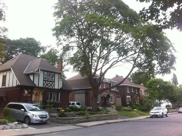 A residential street in the Civic Hospital neighbourhood.